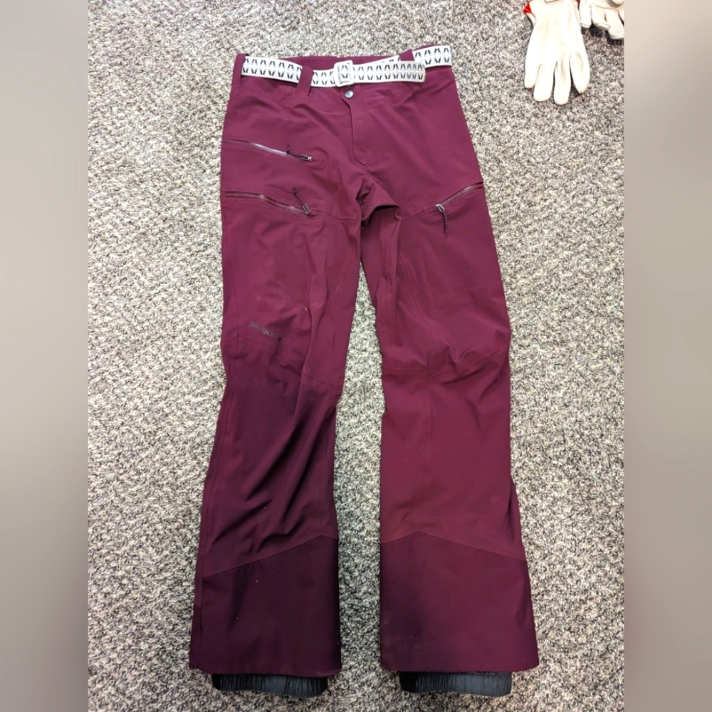 ❄️ Patagonia Descensionist Snow Pants ❄️
